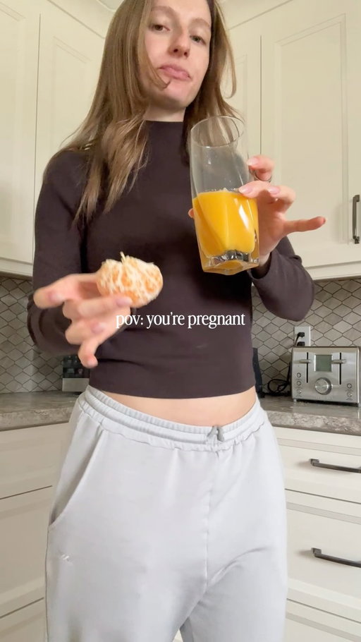 I’ll take a juicy orange with a side of orange juice please 🙂‍↕️🍊

Anyone else crave oranges & orange juice during pregnancy?! The craving has subsided a bit now, but I have never experienced the feeling of needing to consume something THAT intensely before 🤣