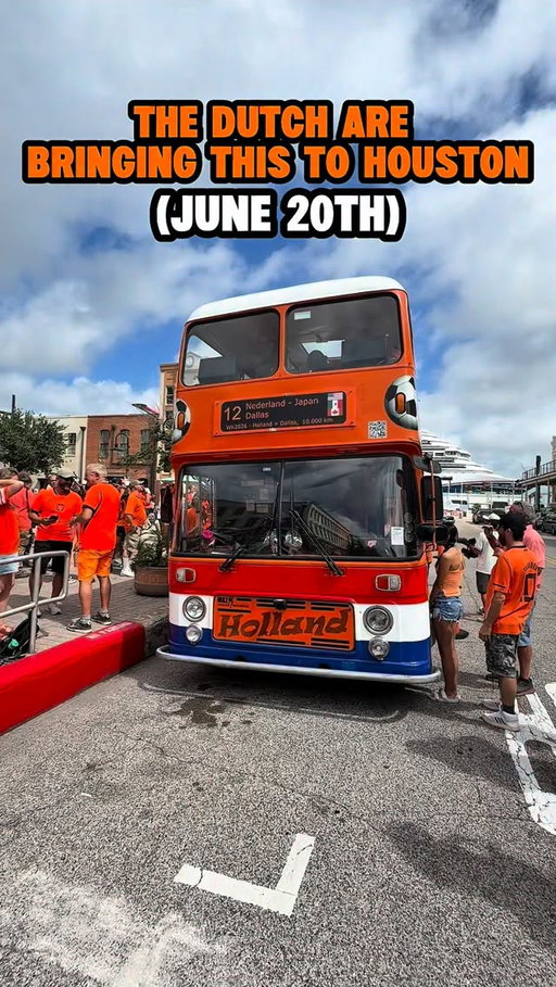 One of the most iconic traditions in international soccer fandom is coming to Houston. 🇳🇱🚌

The Famous Orange Bus just arrived in Texas after crossing the Atlantic from the Netherlands and will lead thousands of Dutch supporters from Rice University to NRG Stadium ahead of the Netherlands vs. Sweden World Cup match on June 20.

I managed to get a sneak peek while it was passing through Galveston… and may have gotten a little closer than I was supposed to. 😅

#fifaworldcup #houstonlife #houstonthingstodo #netherlands