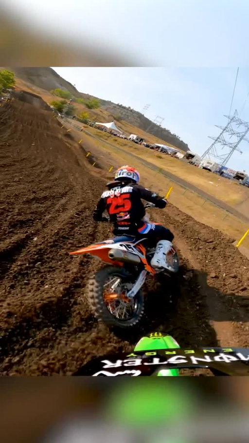 Pro Motocross Rewind 📼

@adamcianciarulo + @marvinmusquin25 at the 2020 Thunder Valley National 

#GoProMoto