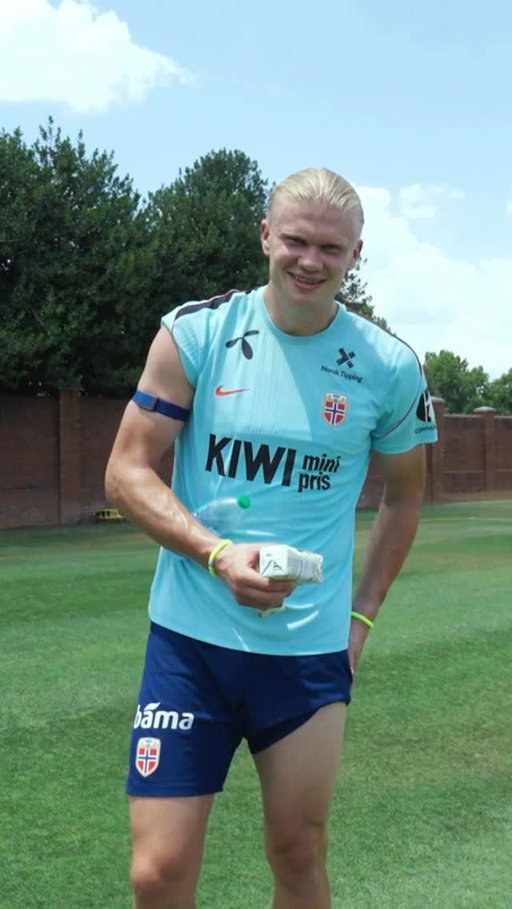 When the tune hits you so hard that it won’t leave you alone during training😂🎶
