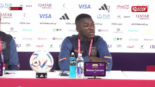 ¡QUÉ RECUERDO! ¡EL MOMENTO EN QUE GUSTAVO ALFARO DEFENDIÓ A MOISÉS CAICEDO! 🇪🇨🥹

Ante el debut de Paraguay en el Mundial 2026 al mando de Gustavo Alfaro, recordamos aquel emotivo episodio de Qatar 2022. 💛💙❤️