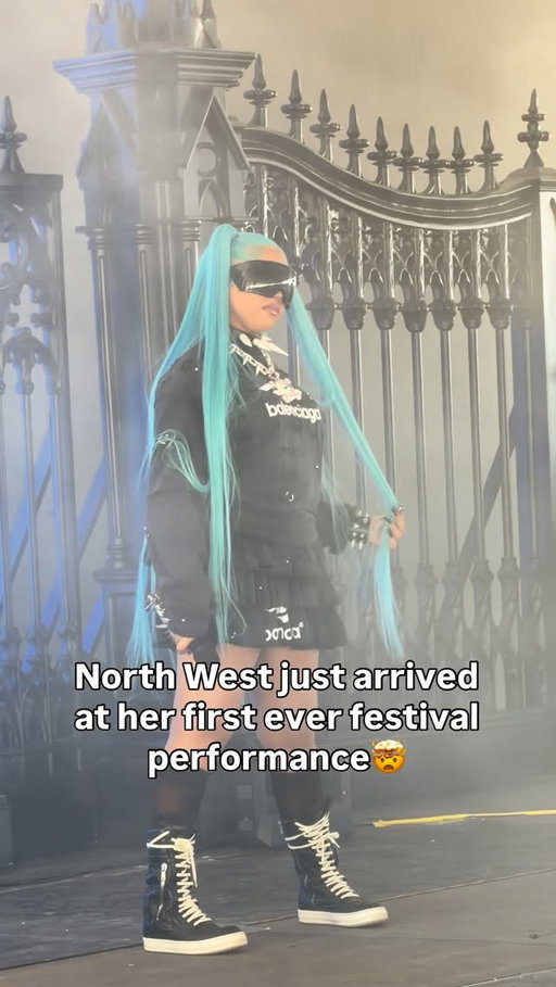 North is looking like a vet on stage🔥