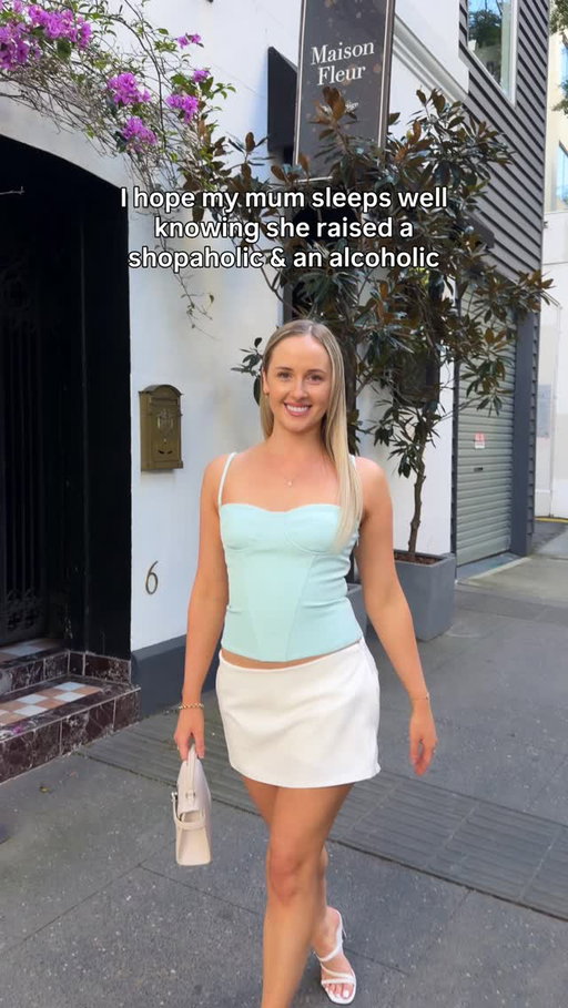 Expensive taste, questionable decisions 💁🏼‍♀️

.
#relatable #funnycontent