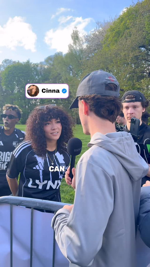 Just Friends Is Fine… 😖
@cinnabrit 

#cinna #sidemen #streamer #putter #golf
