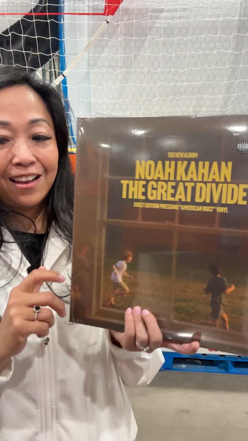 Noah Kahan The Great Divide @costco_canada Calgary Heritage June 2026
·
·
·
#costco #tinasfavyyc #costcoloverscanada #noahkahan