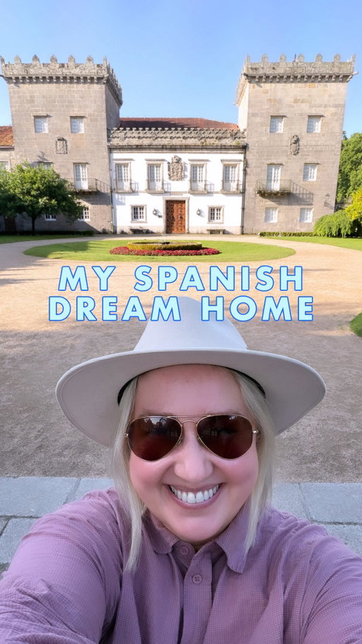 Imagining I live in this 17th century Galician manor house in sunny Spain. I wake up, stroll around the gardens, listen to the birds and frogs chirping, and pick some oranges off the tree to eat with my breakfast, which I’ll eat on the shady terrace, of course. Who’s joining me in this dream scenario? 🙋🏼‍♀️ 

In reality, this gorgeous place is Museo Quiñones de León in Pazo de Castrelos. Construction began in 1670 and the French-style gardens include 19th century ponds and fountains. It’s a jewel in the city of Vigo in Galicia. 

The sun-dappled gardens, the orange trees, the miniature manor house sitting placidly in the middle of a pond…honestly, it’s hard to believe you’re not dreaming here. ✨ 

#españa #spain #galicia #travelspain #visitspain