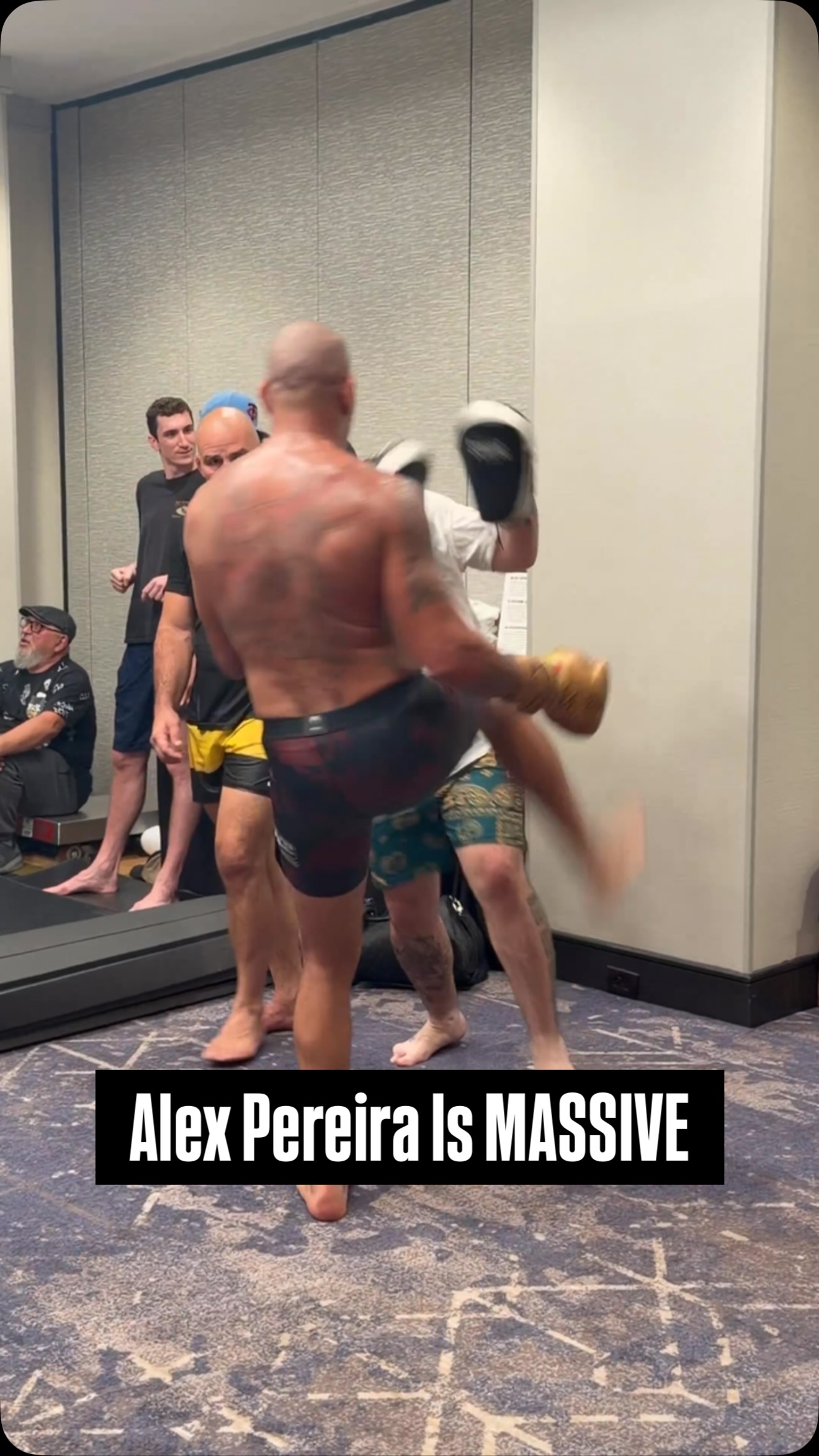 Alex Pereira looks TERRIFYING going into the UFC Freedom card