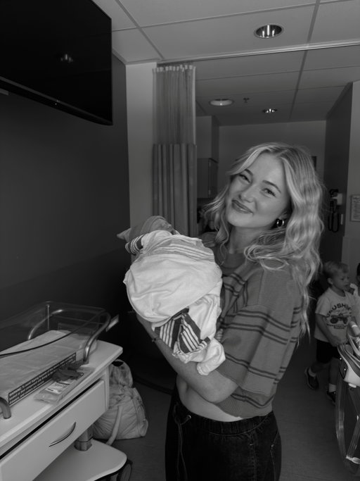Welcome to the world Hayes, your auntie loves you so much ✨💫
