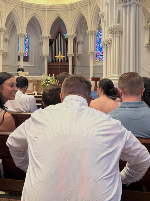 When the wedding’s at 6 but Game 5 is at 8:30

(via @johnebert8)