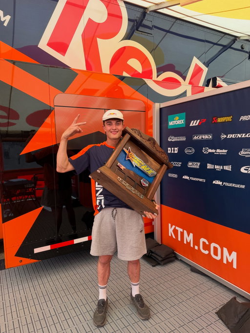 P2 🇺🇸DREAM COME TRUEEE 🇺🇸
Thank you @ktmusa for everything