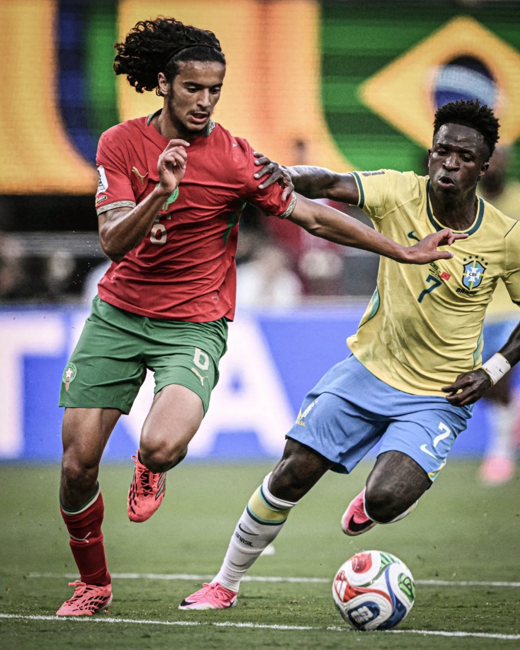 That kid’s dream. World Cup. 𝑾𝒉𝒂𝒕 𝒂 𝒅𝒆𝒃𝒖𝒕. 🪄

📐 91% pass accuracy (60/66)
🧠 100% pass accuracy in the final third (16/16)
🤖 6 ball recoveries
🛡️ 5 interceptions
👊🏽 9 duels won

18 years old, against Brazil, on his World Cup debut. 🤯🇲🇦

Remember the name. 𝐀𝐲𝐲𝐨𝐮𝐛 𝐁𝐨𝐮𝐚𝐝𝐝𝐢. 𝐀 𝐬𝐭𝐚𝐫 𝐡𝐚𝐬 𝐛𝐨𝐫𝐧. 💫

Which club should 𝒈𝒐 𝒂𝒏𝒅 𝒔𝒊𝒈𝒏 this gem? 🫵🏼