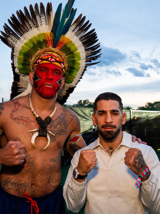 Two of the best in the world.

@AlexPoatanPereira 🤝 @IliaTopuria

[ #UFCWhiteHouse LIVE SUNDAY 14 at 8pmET on @ParamountPlus ]