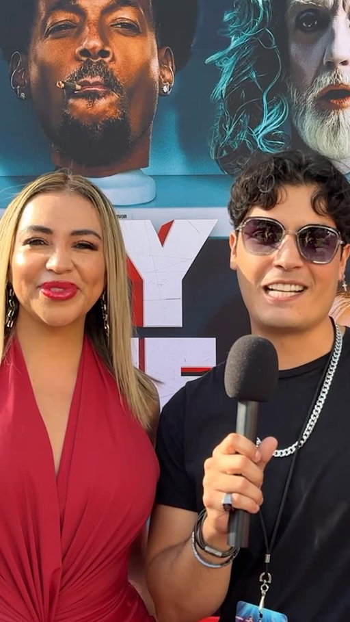 I see this girl everywhere, she is Ms Latino Hollywood 🎥 
My dear friend Barbz was at the red carpet of Scary Movie and we played a round of Food Faves 🇲🇽 yum! 😋 Have you seen the newest Scary Movie yet!? #SCARYMOVIE @scarymovie @barbarasanchezpr