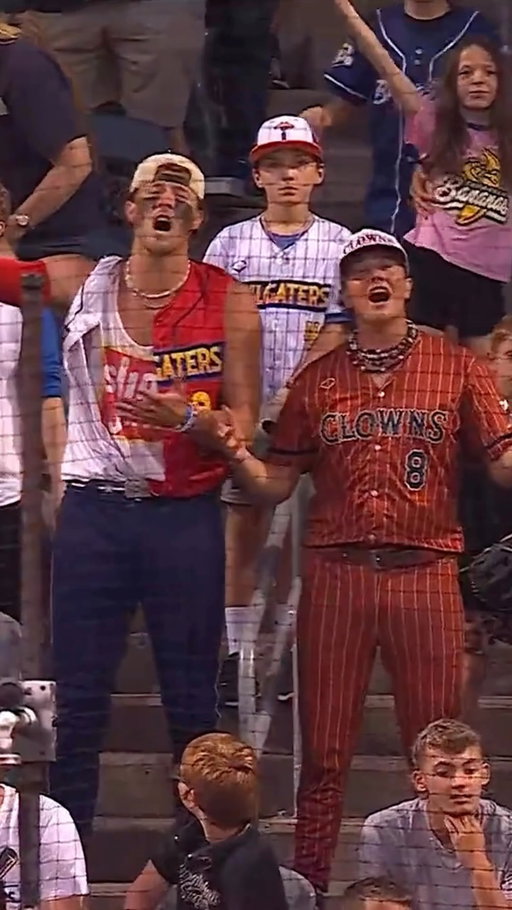 Safe to say the country roads lived up to the hype 😌

#westvirginia #countryroads #johndenver #collegeworldseries #baseball