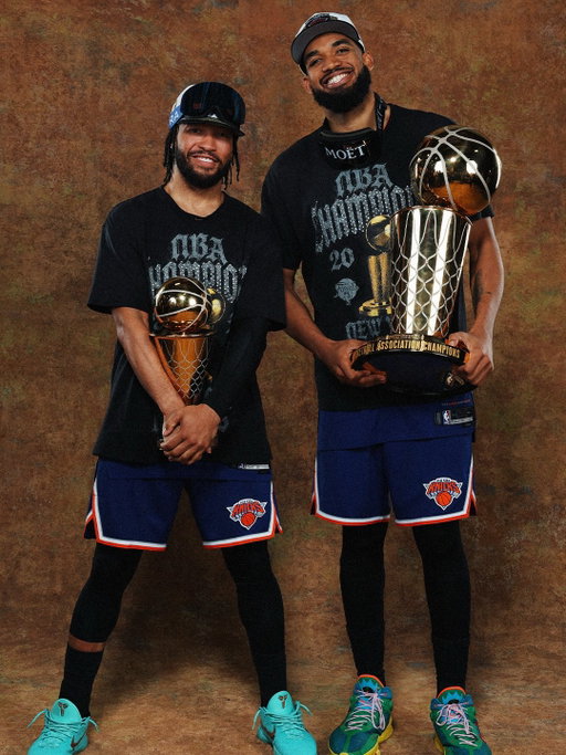 Bringing the @nbafinalstrophy back to New York for the first time in 53 years! 🙌