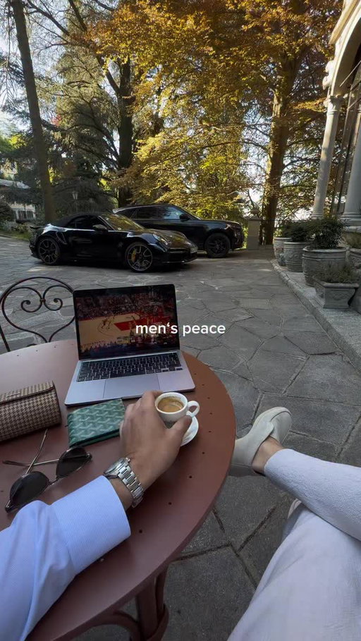 Peace of mind 🇮🇹☕️

#oldmoney #classy #italy #menwithclass #europeansummer