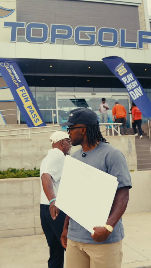 The @topgolf Summer Fun Pass is one of the best ways to get out and play with family and friends all season long! 

Go grab one ASAP and enjoy from now til Labor Day 💯

#Topgolf #SummerFunPass