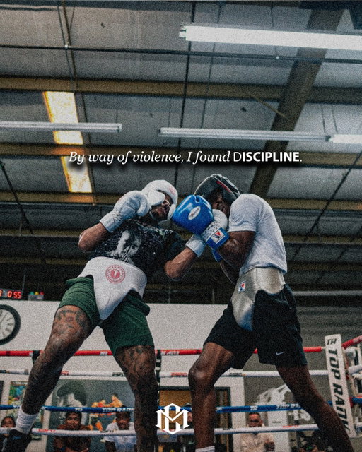 By way of Elegant war.

Website is open now while stock lasts link in bio or online at chmpmdstboxing.com
-
-
-
#boxing #boxeo #championmindset