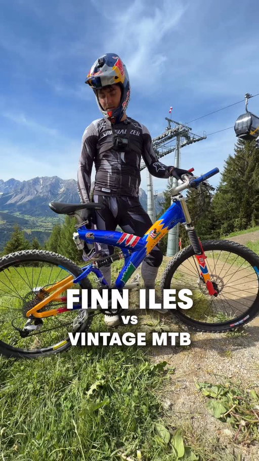 in case you were wondering how @finniles prepped for Leogang 🔥😂🤘

#mtb #retro #downhill #bikelife #mountainbike