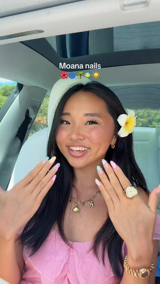 Moana nails by @aduunails @originail_hnl 🌺🌀☀️🐠 #moana #nailtransition #nailinspo #livinginhawaii #hawaiilife