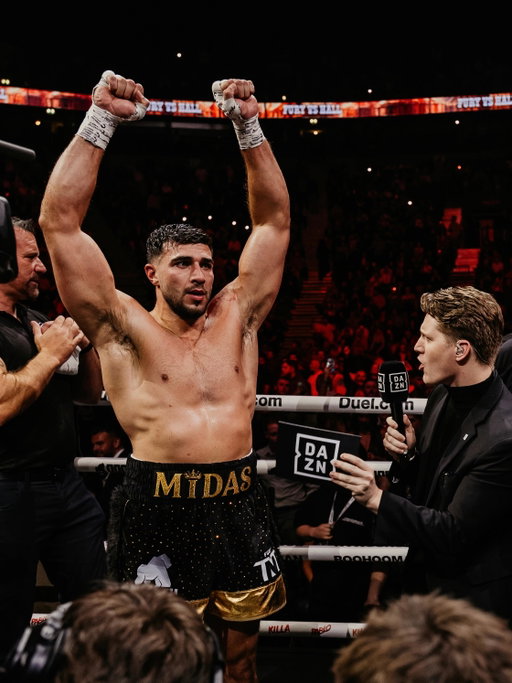 Still undefeated🥊❤️ Huge respect to Eddie. You surprised me, pushed me and gave me a challenge. Thank you for accepting the fight and sharing the ring with me, it was a pleasure. 

This one is for my newborn son Midas🖤 And thank you to Molly for holding down the fort with our two beautiful children whilst I was preparing. 

Thank you everyone who turned out last night, events like this wouldn’t be possible without you all. Now it’s time for some much-needed family time🖤
