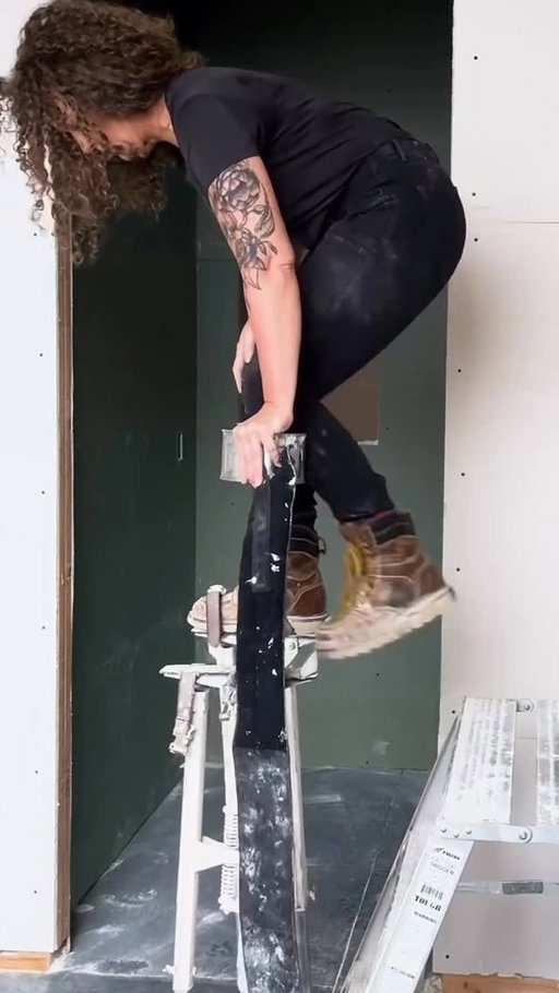 Getting up on my stilts - I can reach barely 😂 #drywall #reels #fyp