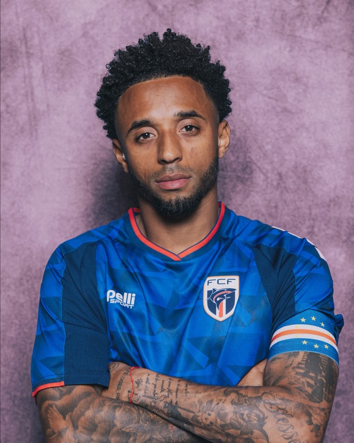 Four team captains representing their countries at the @FIFAWorldCup for the first time 🫡

Ryan Mendes - Cabo Verde 🇨🇻
Leandro Bacuna - Curaçao 🇨🇼
Ehsan Haddad - Jordan 🇯🇴
Eldor Shomurodov - Uzbekistan 🇺🇿