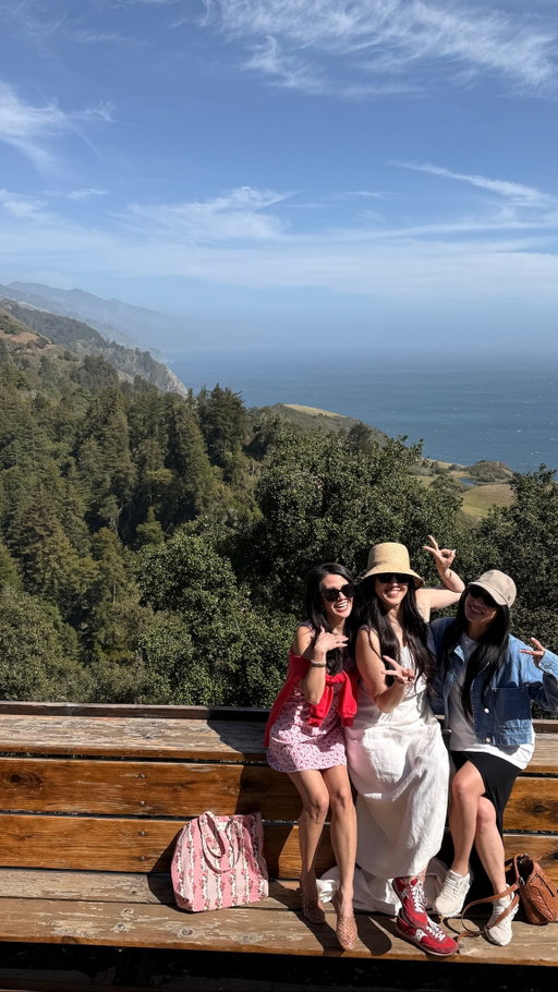 Just a reminder that you should absolutely book the trip with your friends. ❤️ San Francisco → Santa Cruz → Big Sur was the perfect getaway with my besties

#girlfriendgetaway #travelwithfriends #bigsurcalifornia