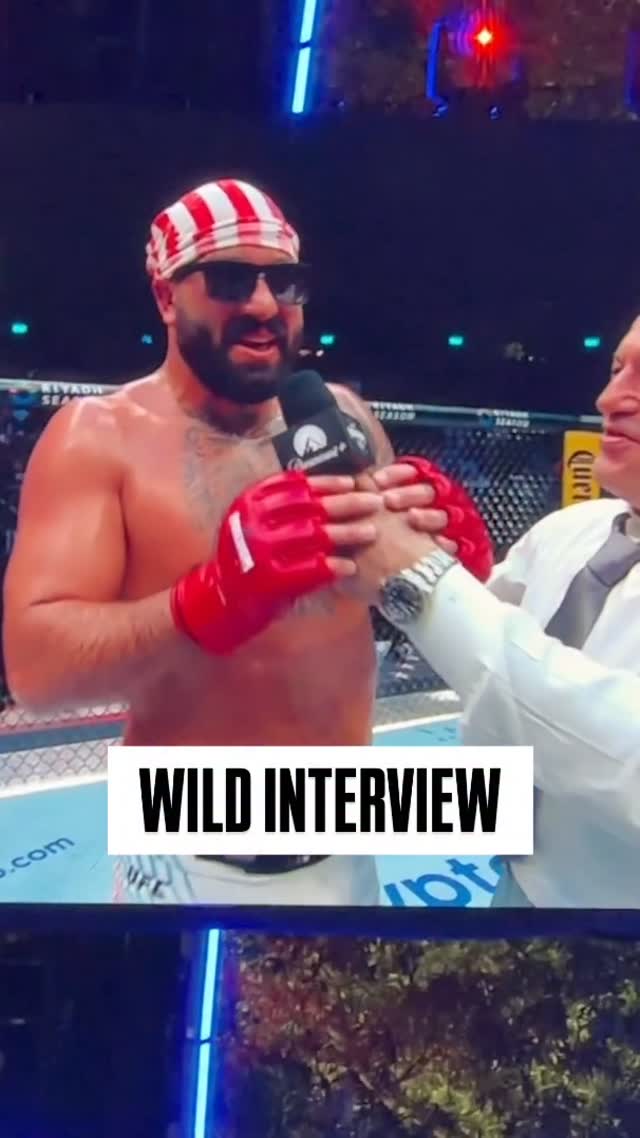 Will Compton’s reaction to Josh Hokit’s insane post fight interview 😳