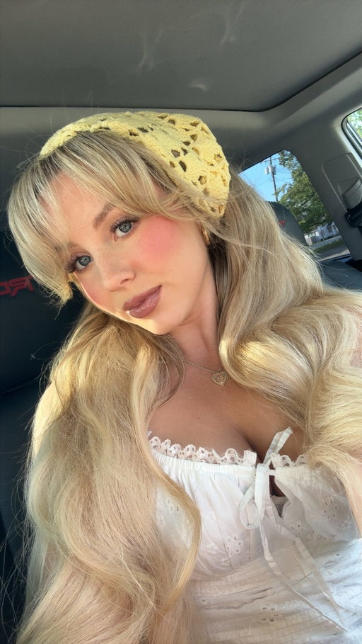 What’s your favorite stranger things season? Stranger things season 3 is my favorite!! 🌞🍉I miss it!
•
•
•
#strangerthings #strangerthings3 #nostalgia #80s #summer