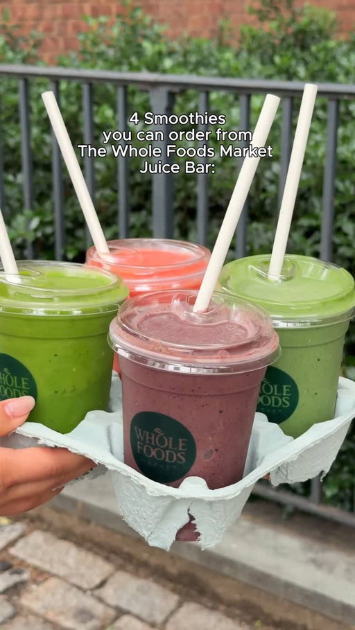 Monday called. It wants a smoothie 🥤