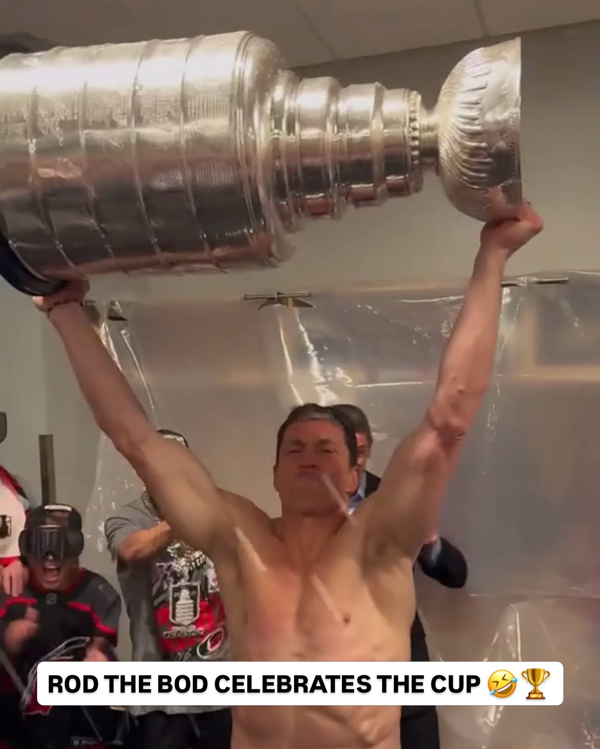 The former @msu_hockey star is now a 2x Stanley Cup champ 👏👏

🎥: @canes