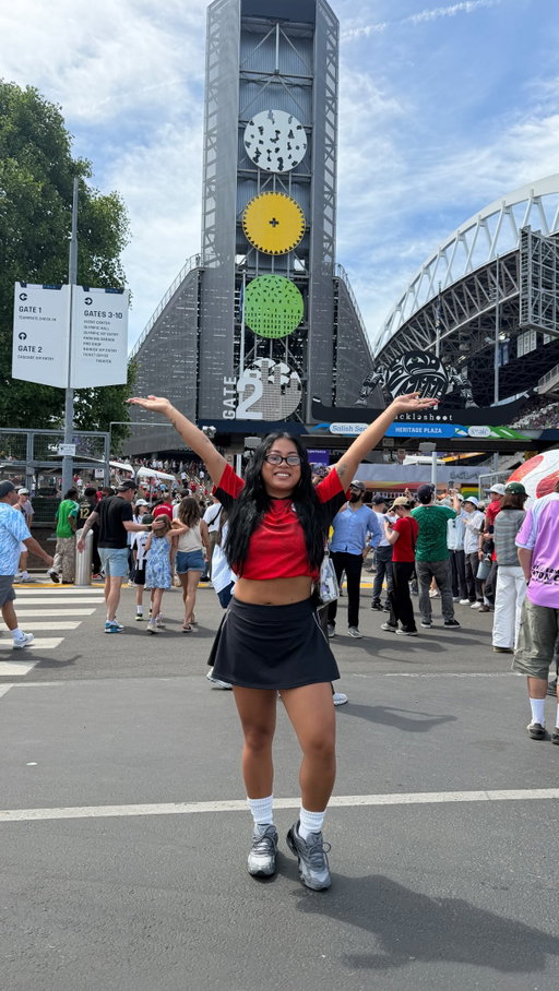 first it’s cringy then it works. 🥹

content creating got me here for my first @fifaworldcup match for @belgianreddevils vs @egyptnt and the first ever World Cup game in Seattle!!!! 

thank you @fwc26seattle for the invite, I am so honored to represent the city for yall this month!!! 

all my dreams are coming true, thank you to my community MORE COMING ILY!!!! 

LETS GO EGYPT!!! 🏆

#seattle #worldcup #fifaworldcup #egyptvsbelgium