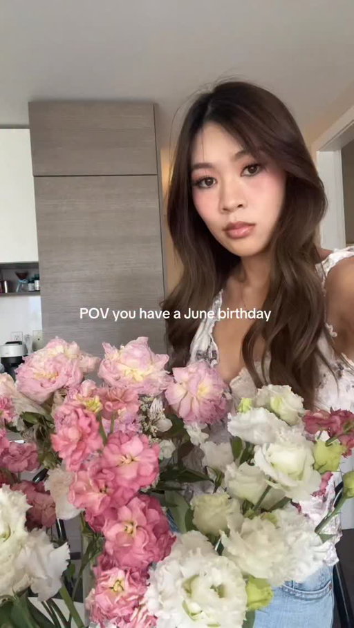 Gemini szn and peony szn! 🙂‍↕️💕