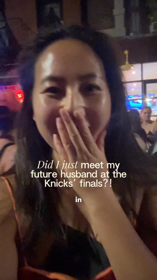 Do you believe in the invisible string theory?! 

I kind of do now, and I’m shook 👀 Also, I can’t believe we just met like this in the streets of NYC. It’s just another positive thing to come out of the @nyknicks winning!! 🏀

Stay tuned for part 2! 💃
.
.
.
.
.
#nyc #dating #meetcute #nycweekend #dates