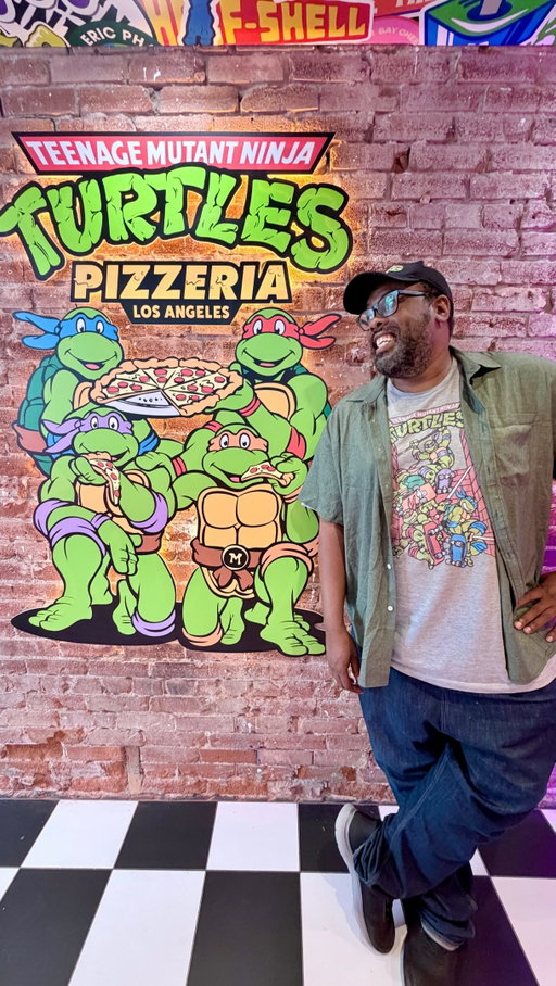 Visiting the Teenage Mutant Ninja Turtles Pizzeria for the first time! Cowabunga! Thanks  @tmntpizzeriala for inviting me to an early preview and @followtheyellowbrickgirl for coming along and sharing your love for the Turtles! @tmnt @fwdpr #teenagemutantninjaturtles #tmnt #ninjaturtles #pizza #nostalgia