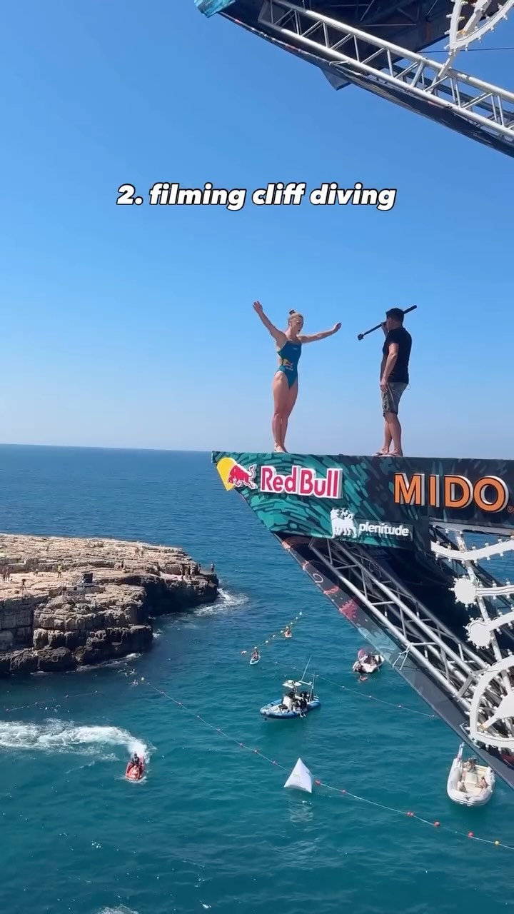 these will get your heart rate going 🥵

🤝: @sarahlezito, @ellietsmart, @lucackermann98, @domtomato & @diego_poncelet

#redbull #givesyouwiiings #energydrink