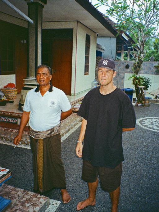 Wired bro half a mill and smoked a cig together - got some new videos coming.