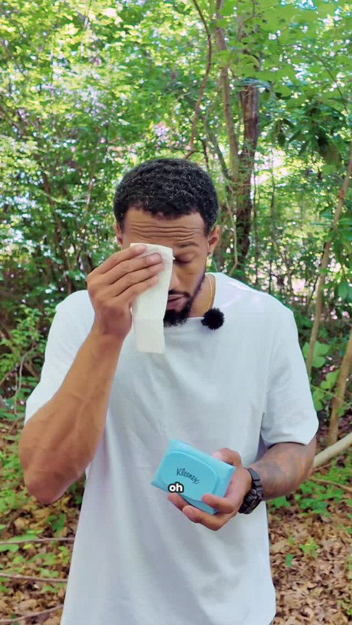 Drop a 🙋‍♀️ if your allergies have ever tried to ruin a perfect park day! Don’t let allergies cut your fun short. 

Kleenex® Snap & Go™ is designed to go wherever you do, keeping allergies in check so you can stay outside and enjoy every minute. 🙌