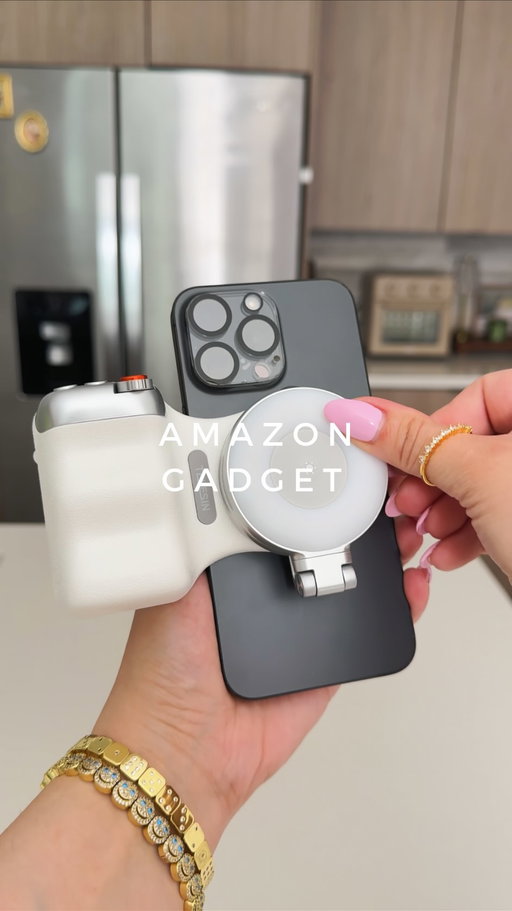 Amazon phone gadget
Comment ‘phone’ if you want the 🔗

This magnetic phone camera grip also comes with a selfie light that has a mirror and is also a cell phone holder. 

#amazonfinds #asmr #gadgets #amazonmusthaves #iphone 
asmr sounds, amazon favorites, aesthetic
