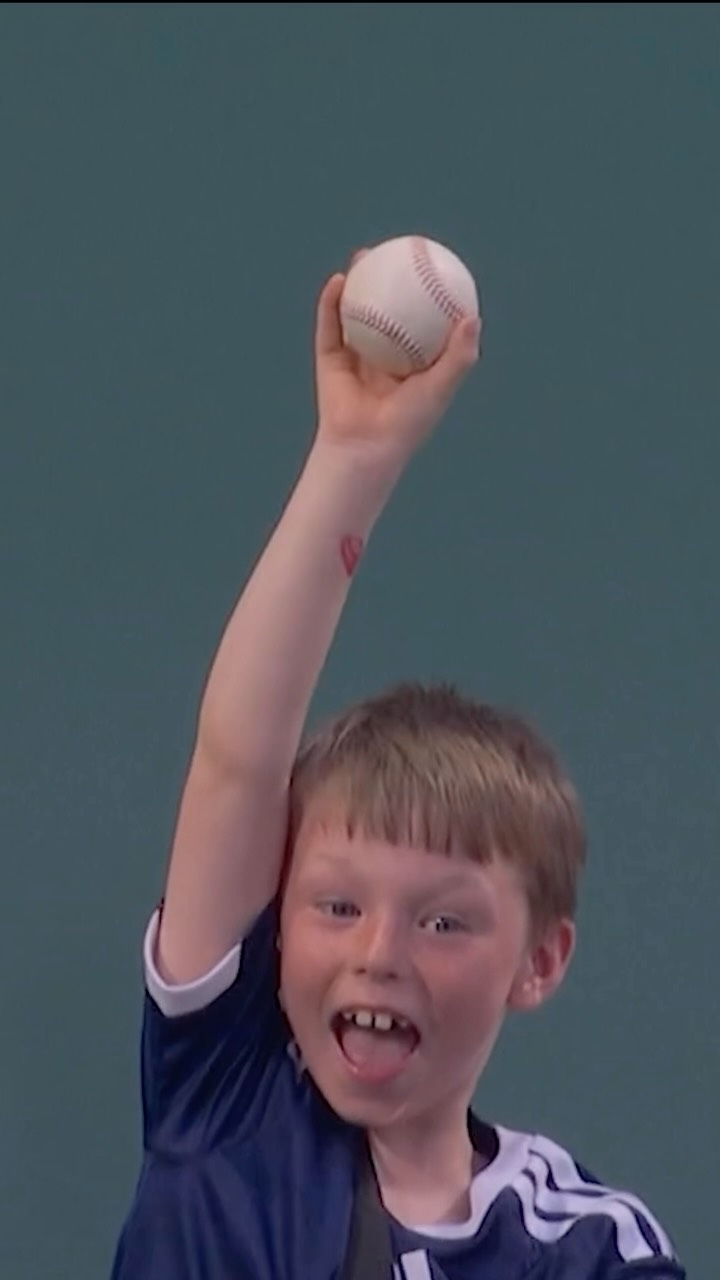 Gonna go back to Scotland with a Fenway Park home run ball

#redsox #rangers #baseball #sports #mlb