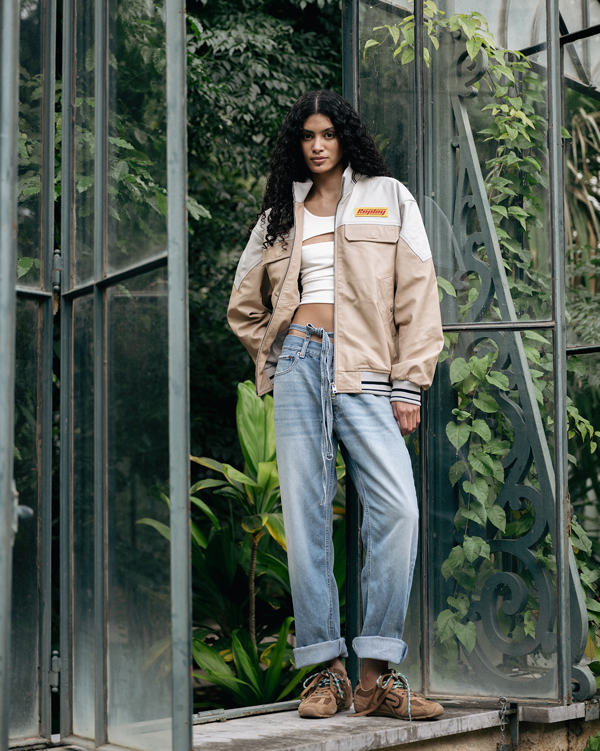 An iconic statement.​

Leather varsity jacket, sun-washed denim, and cropped proportions bring a bold edge to the Spring Summer 2026 wardrobe.​

Explore the collection.​

#Replay  #ReplaySS26