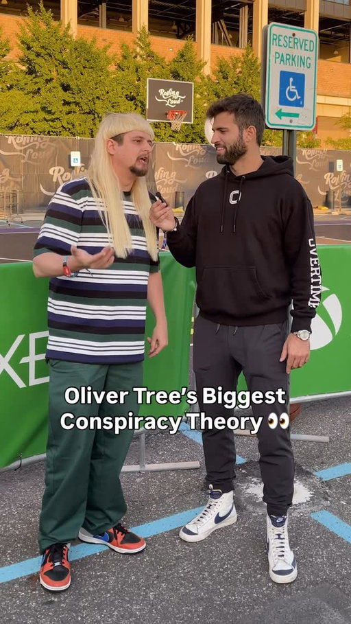 (2022) RIP to @olivertree, one of the most unique individuals I’ve ever interviewed 😔 

#OliverTree