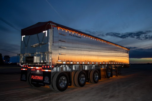 We don’t just do repair work - we build trailers. Platinum Trailers are manufactured at All-Equip in St-Marys, ON. From laser cutting to polishing, painting, welding, and final assembly. All is built in Ontario

@platinumtrailer #platinumtrailers #farming #dumptrailer