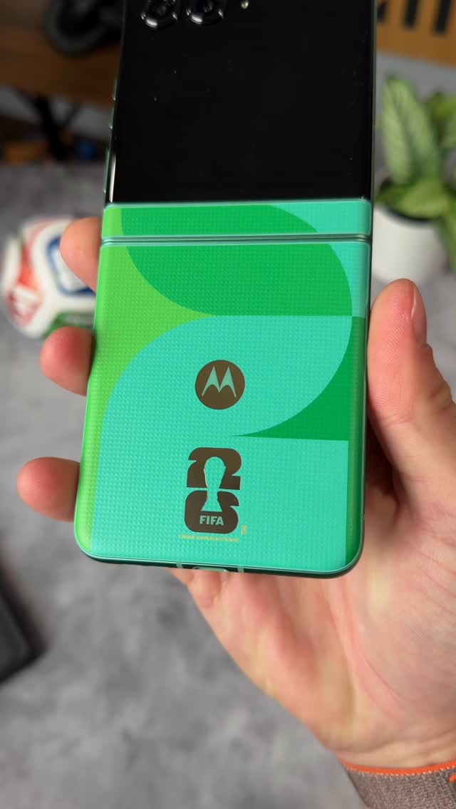 Unboxing the Motorola Razr FIFA World Cup Edition! 🏆 ⚽️
@motorolaus has this limited edition Razr with a custom design, wallpaper, and even the song as a ringtone. WHO’S GOING TO WIN THE WORLD CUP??? #tech #motorola #razr #fifa #fifaworldcup