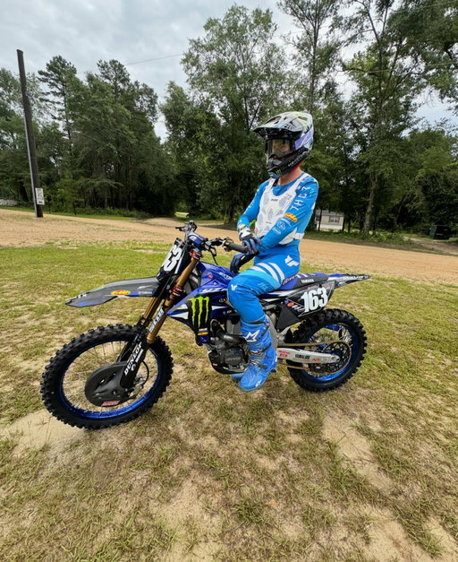 Been head down on rehab the last few months but the wrist is in a good spot now and we outside again!! Missed this sh!t and am excited for the suffer this summer. Hope to be back sooner than later but l’ll keep you guys updated 🫡🫶🏼 #hb++