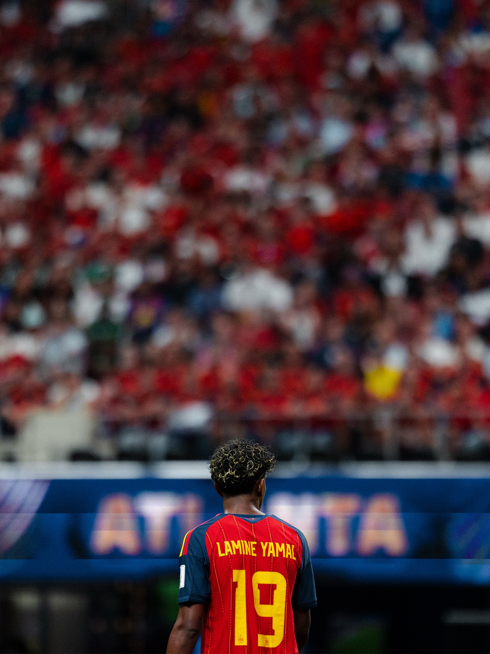 World Cup debut in Atlanta. Scenes that’ll be remembered for the rest of his career. Pretty awesome to see Lamine Yamal and Spain at one of the biggest footy cities in the country. 

📸: @gabrielbayonas

Follow @clubeleven to keep up with our travels documenting the World Cup and uncovering the hidden stories of the beautiful game across North America. 

#worldcup2026 
#lamineyamal
#laroja
#futbol
#soccerphotography