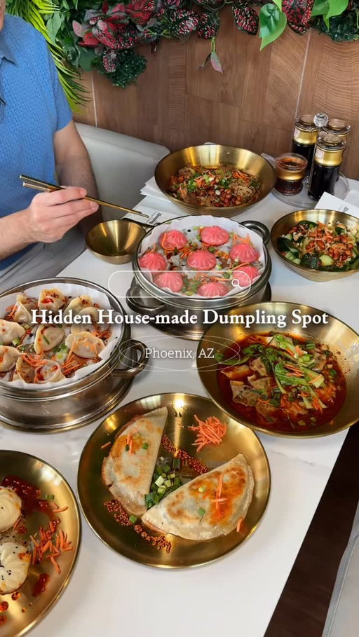 👀 Hidden inside a Credit Union Building?!

Now this is a literal hidden gem! Almost missed this spot in Phoenix. The interior is such a vibe. 

We loved that they embrace Chinese cuisine’s history by highlighting different dumplings and dishes from various dynasty. Everything is made in house including their chili oil that’s made with over 17 spices. They deserve more hype. 

SAVE FOR LATER!

What we recommend:
✨ Chicken XLB (must order)
✨ Half Moon
✨ Snowflake Collagen Bao (must order)
✨ Cucumber salad (must order)
✨ Snowflake Collagen wonton
✨ Lemon chicken (must order)
✨ Collagen dumplings

Would you try them? Lmk in the comments

📍 @officialdumplingdynasty 
🗺️ 5241 N 16th St Phoenix, AZ

Thank you having us. All opinions are my own. 

#soupdumplings #phxfoodculture #phoenixaz #arizonaeats #chinesecuisine