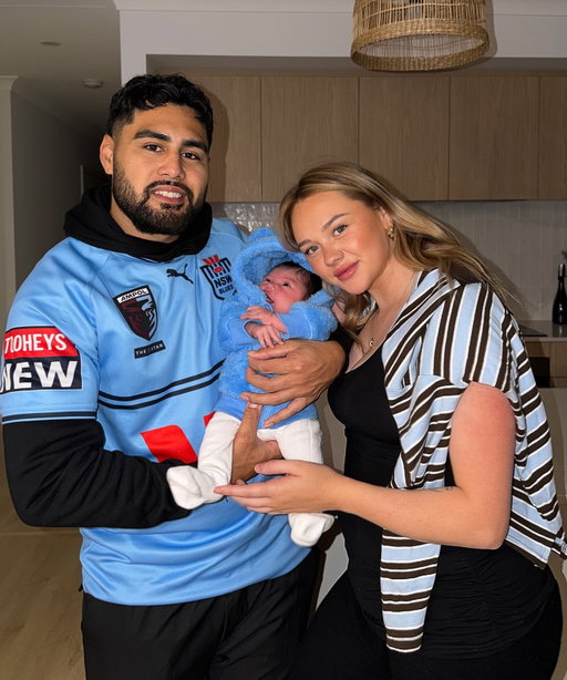 Unable to see colour yet, but we can tell she hates Maroon 💙💪🏽🥶