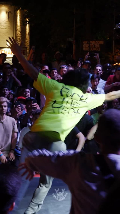 Who remembers this moment? 😱

Special guest type sh— @alxander_andersen 😤 You never know what to expect at CrashFest. 10 more days. You do NOT want to miss this. 

👉 Get your tickets now with the link in bio!

CrashFest Prelim & Endgame
📆 27-28 June
📍 Eindhoven, the Netherlands

📹 @lawksam for CF Media
_____
#crashfest #flips